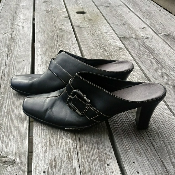 Merona Shoes - Merona Womens size 11 open back heels